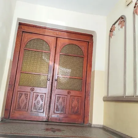 Apartment Rozbrat 5 *